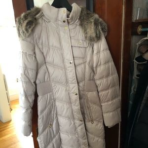 Long tan parka with faux fur hood (can be removed)